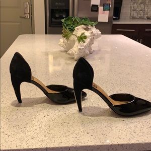 Black Dolce Vita Suede and Patent Leather Pumps